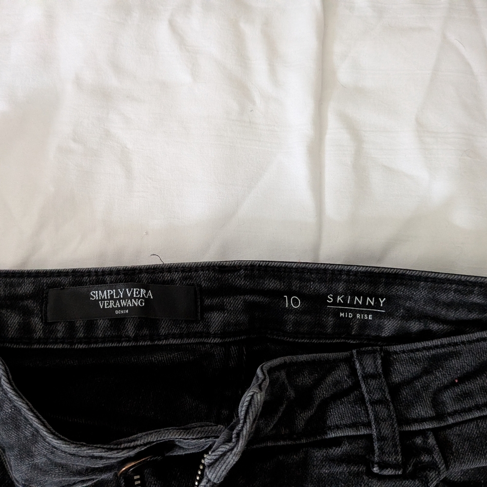 Simply Vera Women's Skinny Jeans
